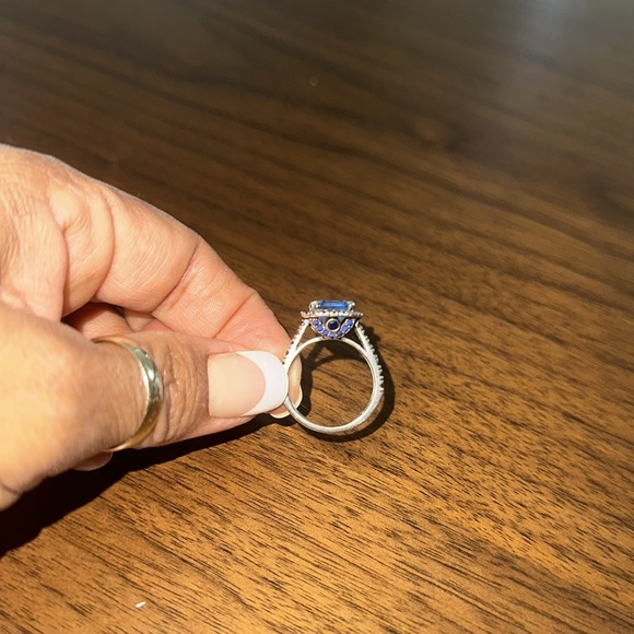 Cubit circonia beautiful blue ring size 7 - Picture 6 of 9
